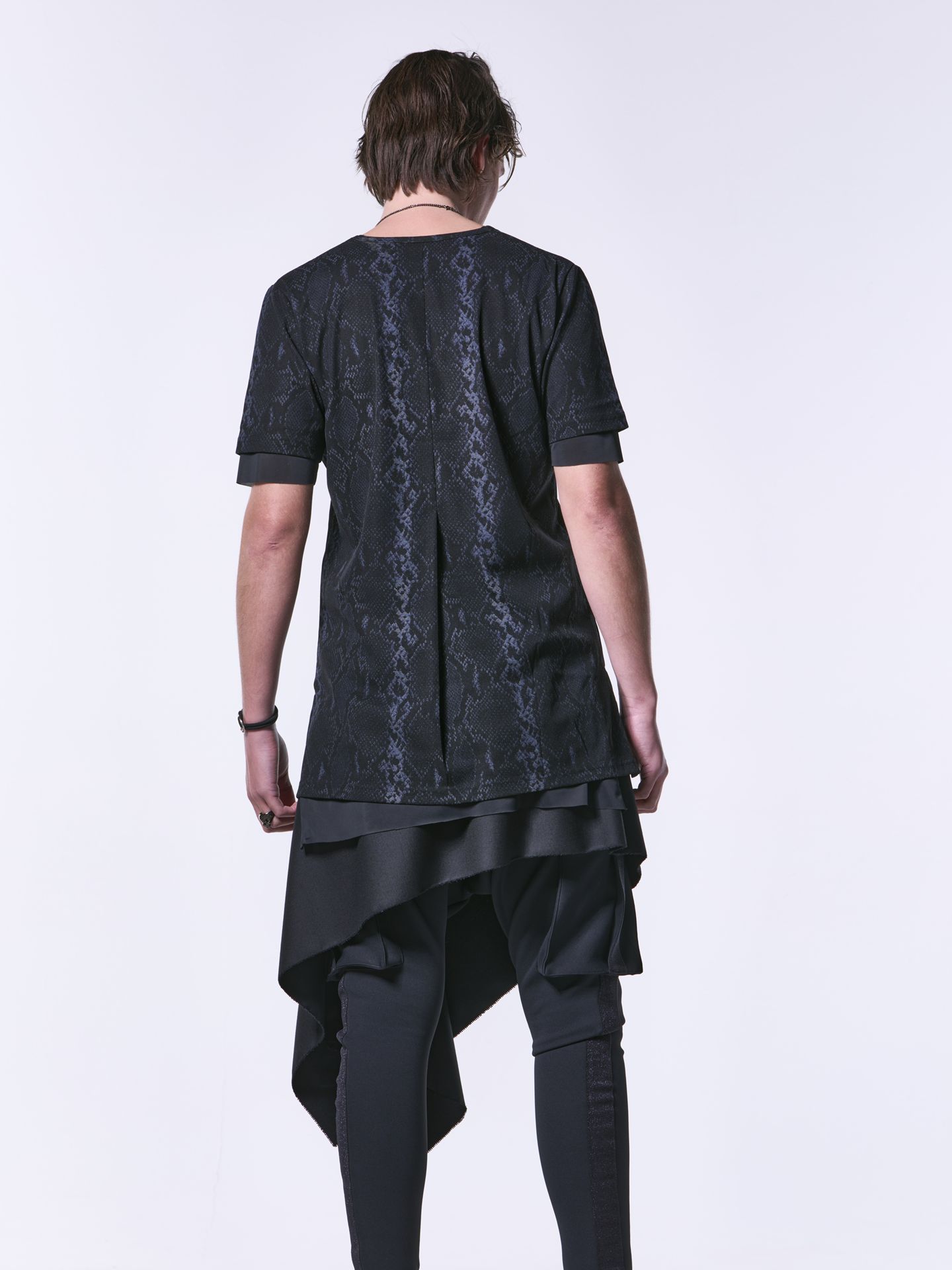 《予約品》 CrewNeckLayered-T / メッシュ Tシャツ / ブラックパイソン