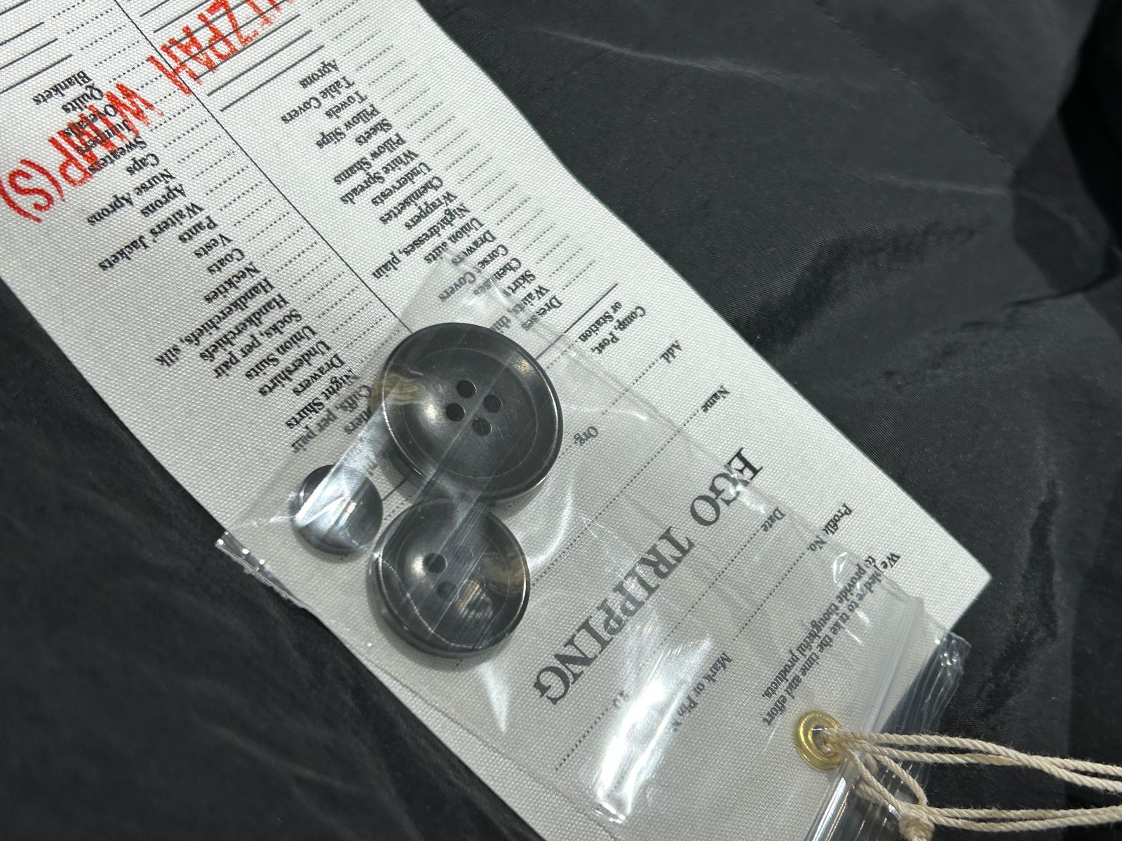 AIRVALM / バルマカンコート / ブラック