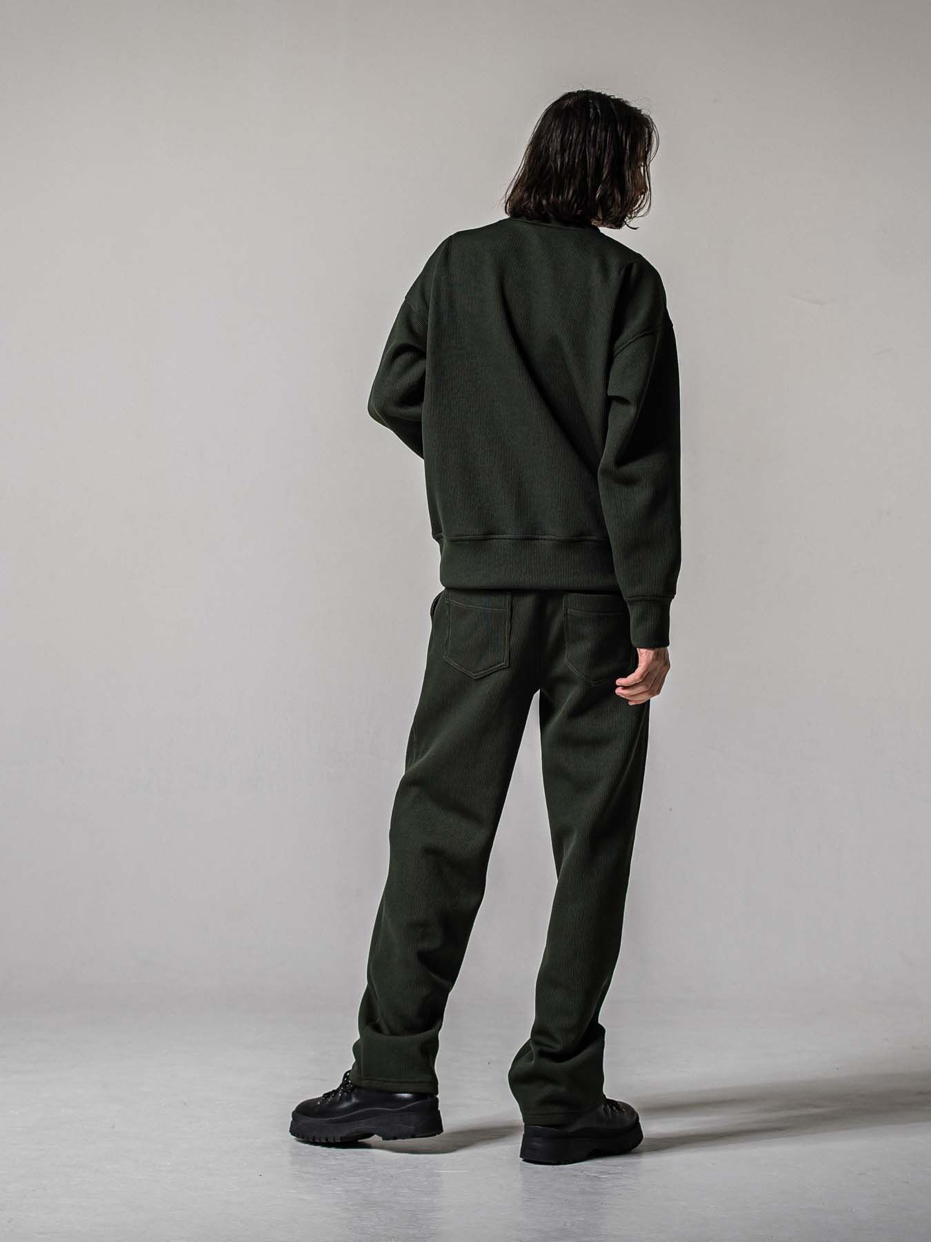 【予約品 11月16日(日) 締切】AZE  WIDE TUCK PANTS / 畔編みニット セミワイドシルエット ワンタック イージーパンツ / カーキ