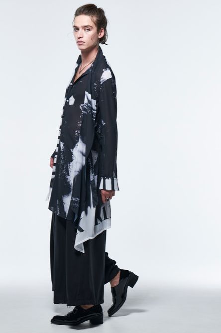 《予約品》 StoalFlareShirt / ブラック＆ホワイト 【kiryuyrik】 2023年3月以降入荷予定