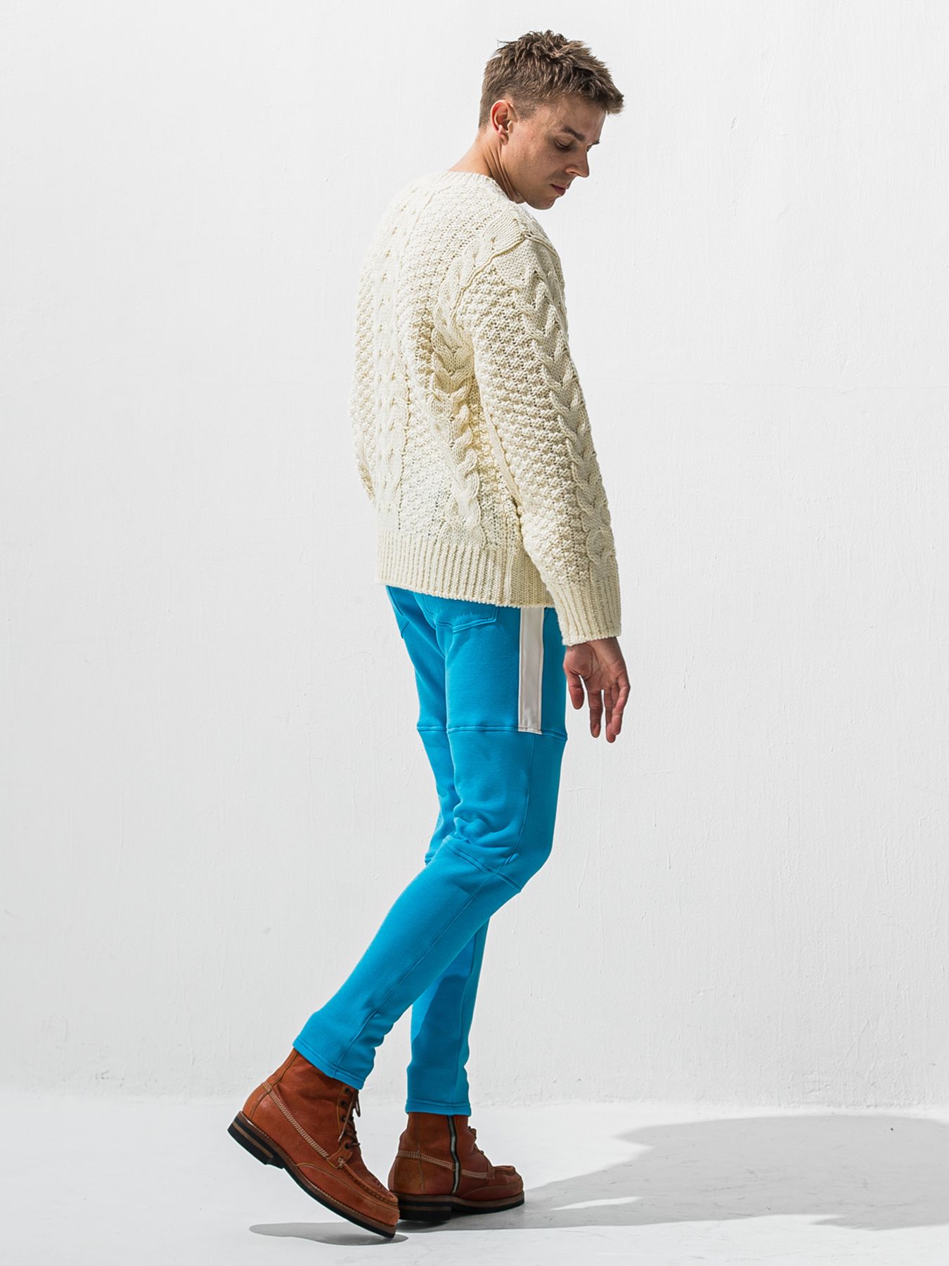 【予約品 9月6日(日) 締切】CABLE LAW SWEATER / ケーブル編みローゲージセーター / オフ