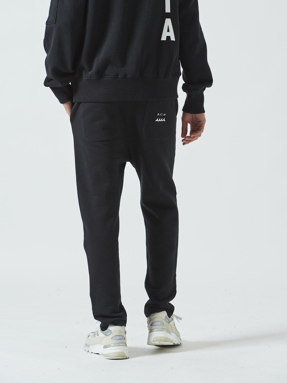 (予約品) muta Narrow Sweatpant / スウェットパンツ/ ブラック 【Acanthus×muta】 10月上旬頃入荷予定