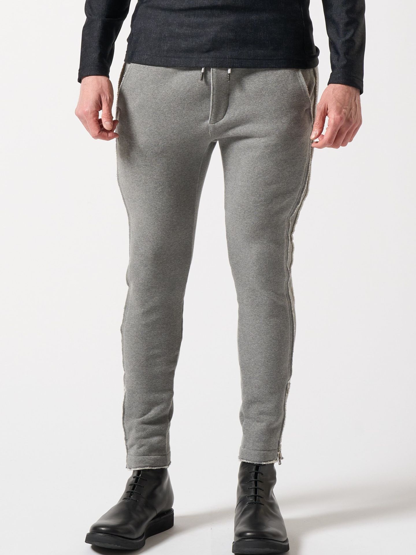 【予約品】 hem zip seam pants / スリムパンツ / グレー