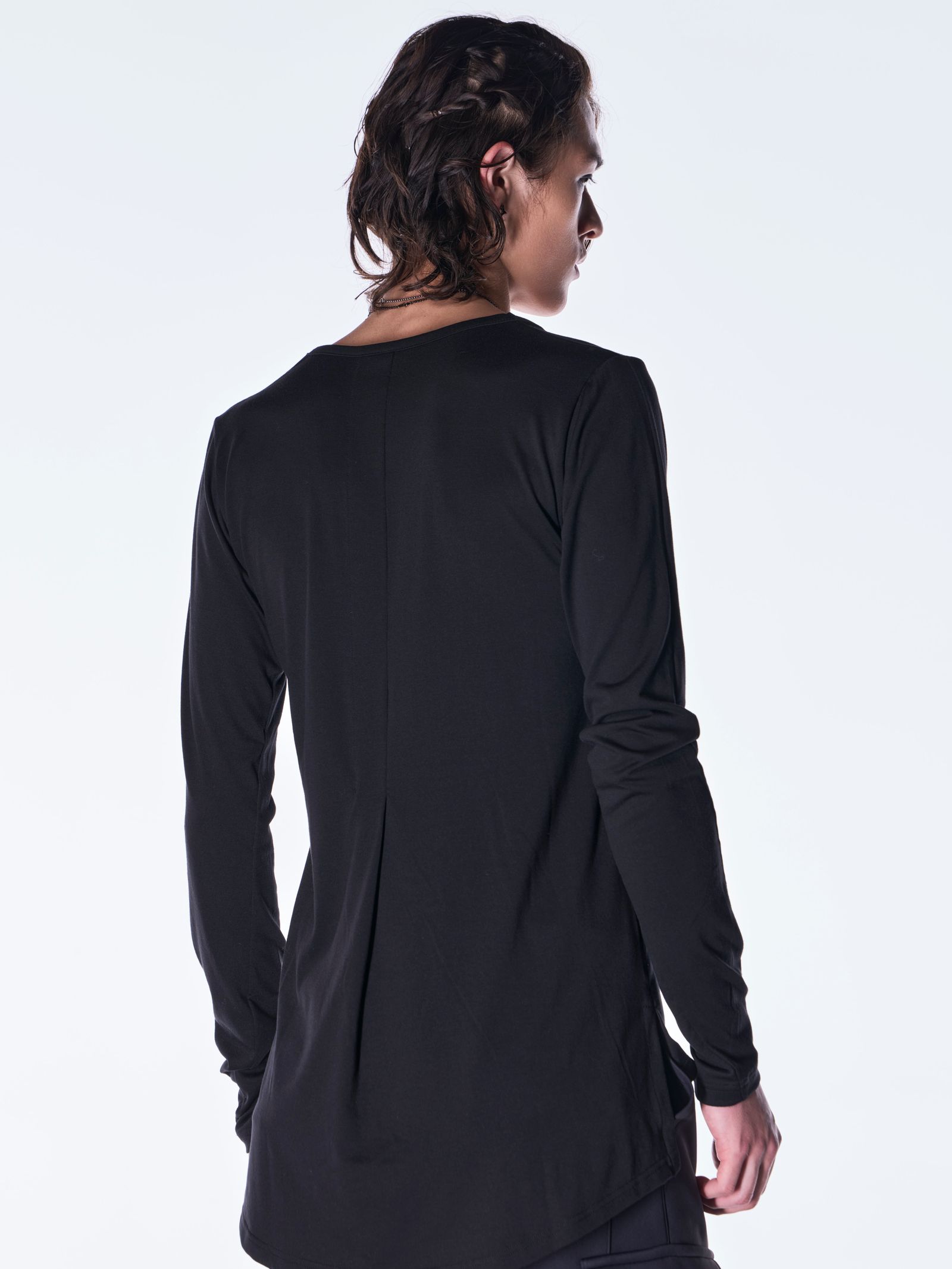 【予約品 6月29日(月) 締切】BEATENJIKU V Neck T-Shirt / Vネック Tシャツ / ブラック