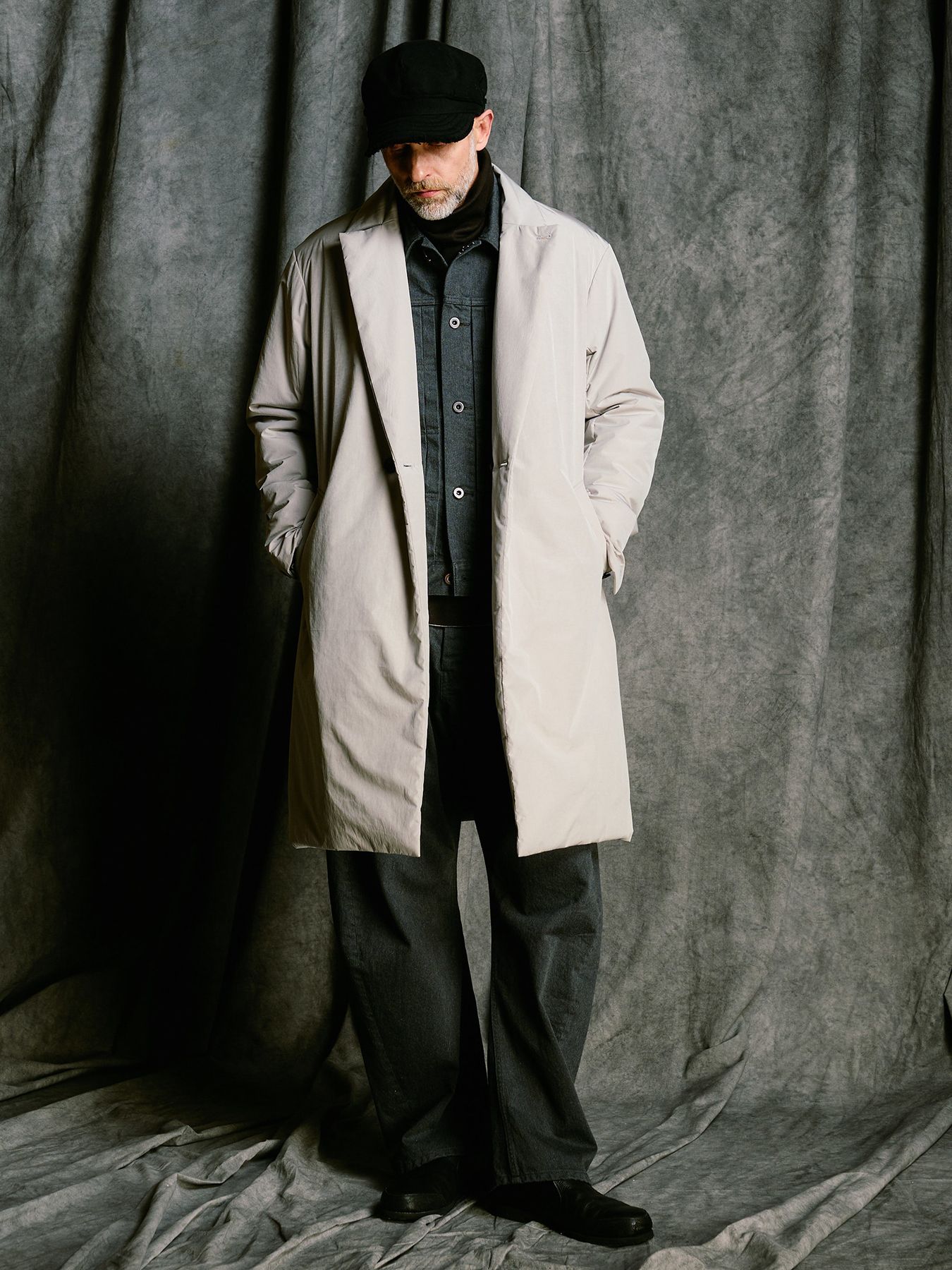 【予約品 4月19日(日) 18時締切】double breasted solid coat / ダブルブレスト ソリッド コート / フェードグレー