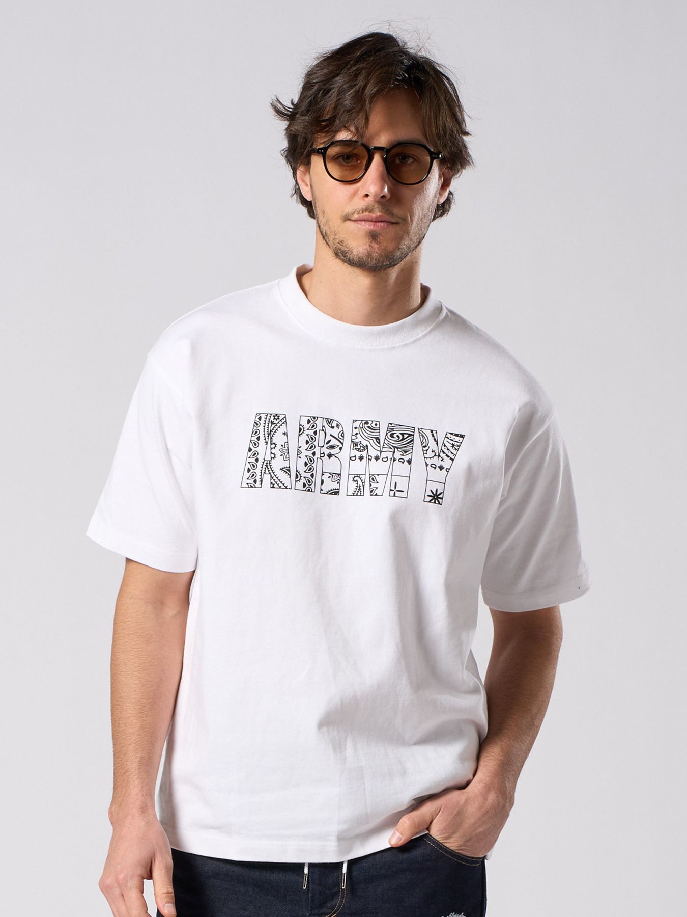 【予約品 1月25日(日) 締切】graphic-T collection：bandana panel ARMY T / バンダナパネル アーミー Tシャツ / ホワイト
