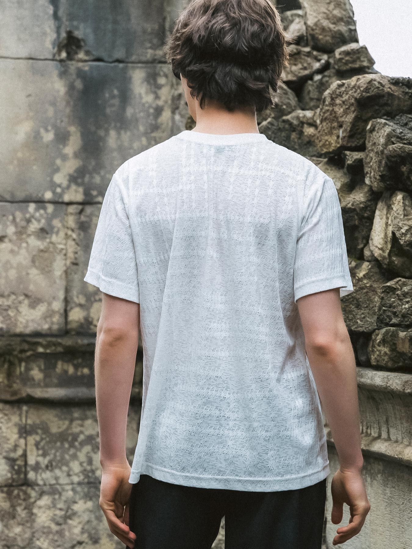 RANDOM HOUNDSTOOTH JACQUARD T-SHIRT / ホワイト【1PIU1UGUALE3 RELAX 】