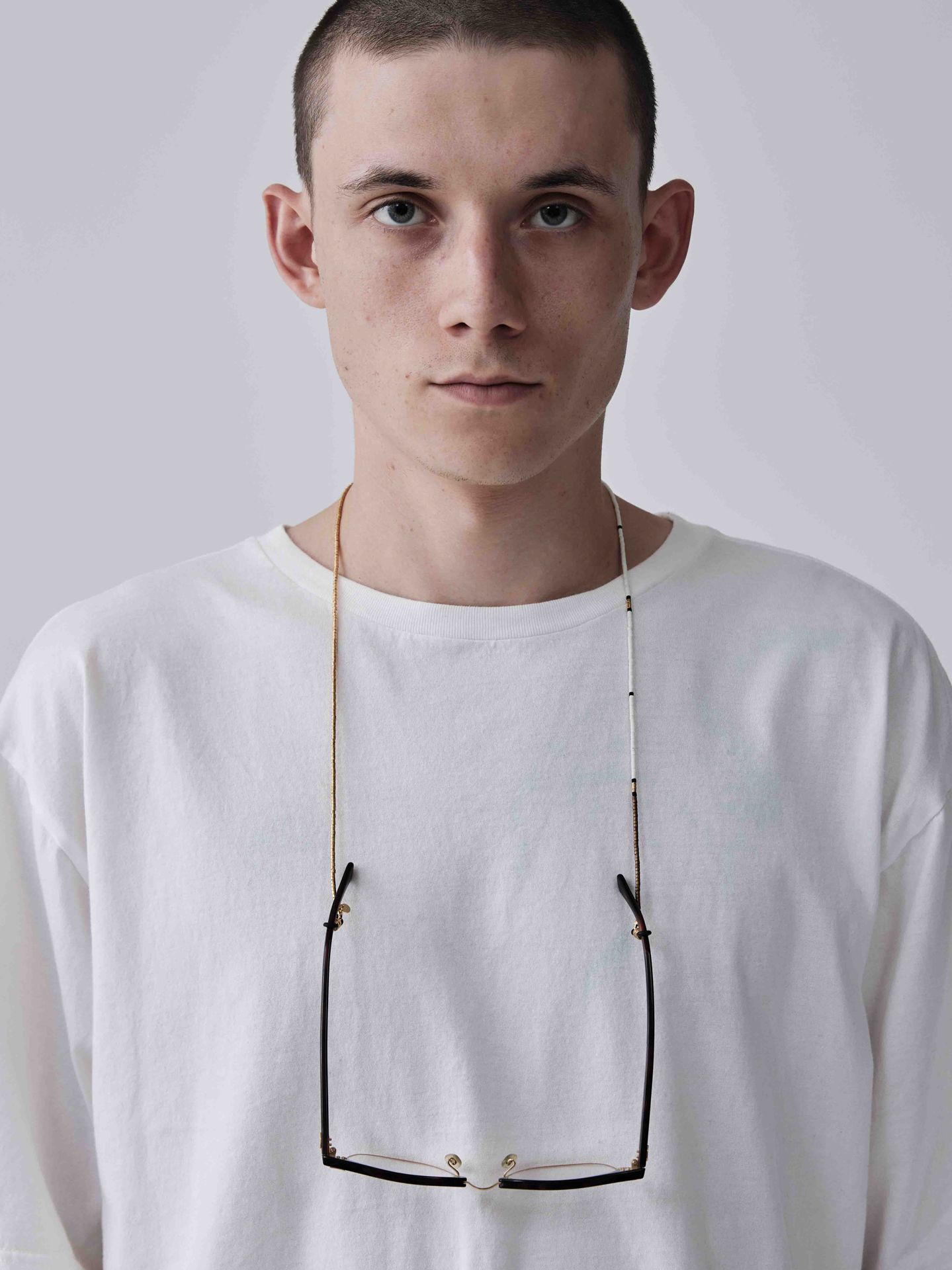《予約品》 BEADS GLASS CORD&NECKLACE / グラスコード&ネックレス / ホワイト・ゴールド 【Iroquois.SENTI】