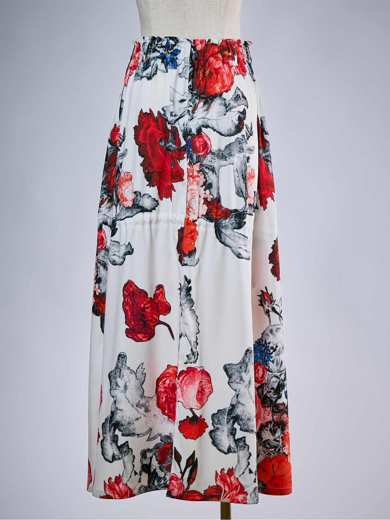 【予約品 10月26日(月) 締切】THEONENESS-FLORA Shirring Skirt / シャーリングスカート / ホワイト