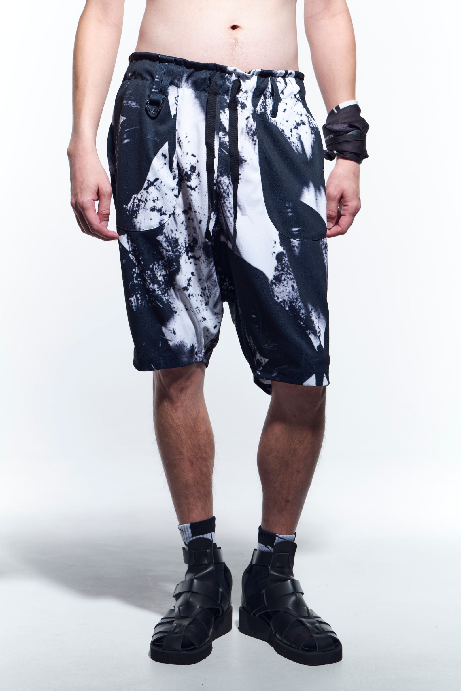 《予約品》 SaruelShortPants サルエルパンツ InkJetPrintJersey / Black&Grey 【kiryuyrik】 5月入荷予定