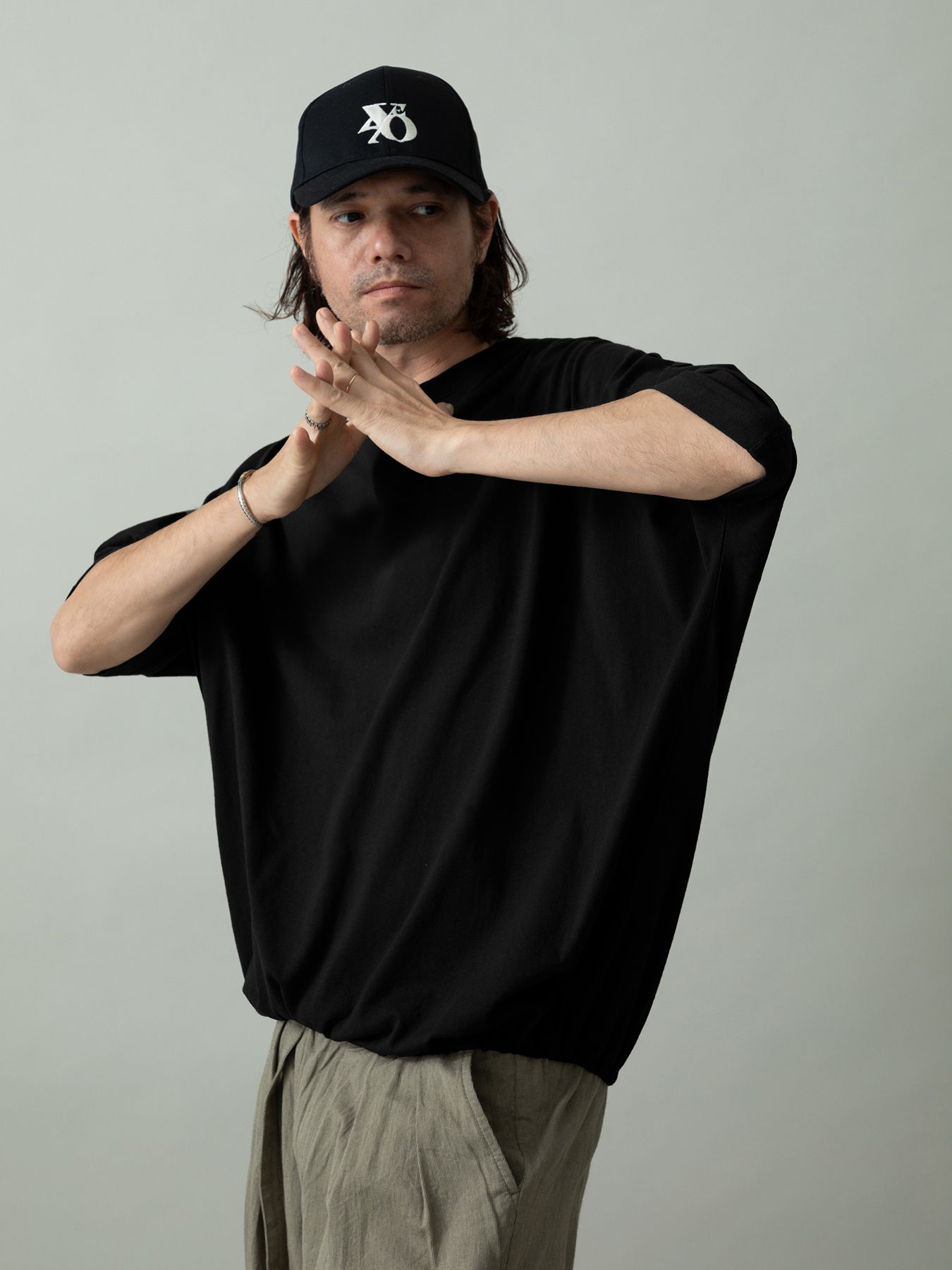 【予約品 2月1日(日) 締切】KITE TEE embroidery / 刺繍 ニットT / ブラック