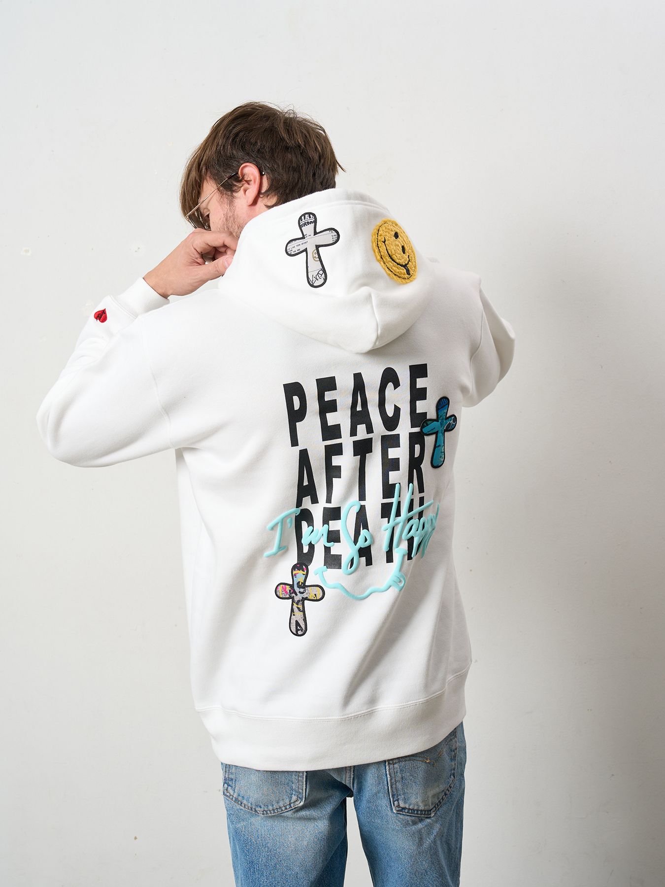 【予約品 5月8日(木) AM10時 締切】 TC裏毛起毛 PEACE AFTER DEATH&マルチパッチワーク プルパーカー / ホワイト