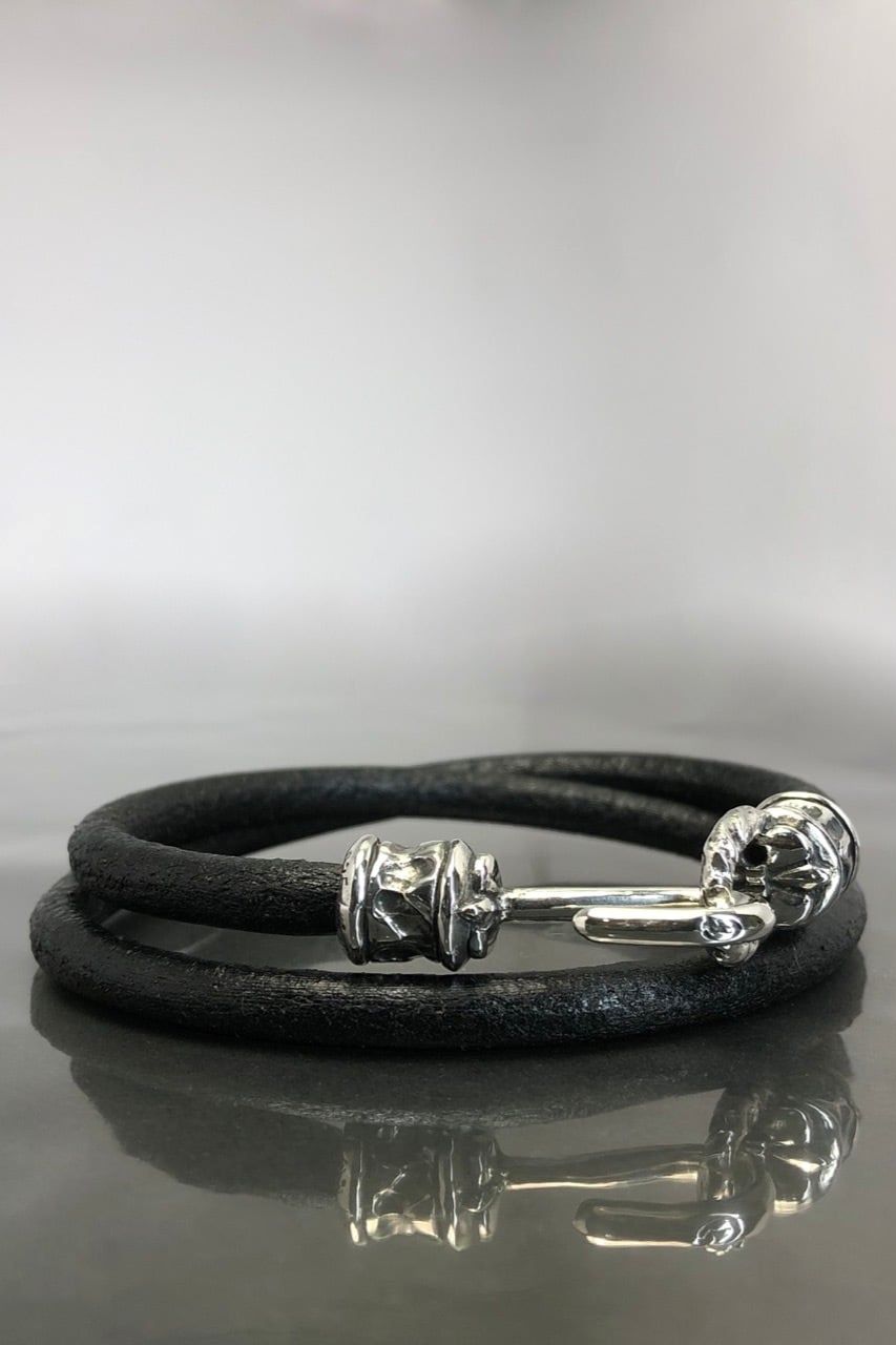 《受注生産》 LEATHER BRACELET PIPE HOOK ブレスレット / BLACK 【GOD SIZE】 注文から2～3週間後入荷予定