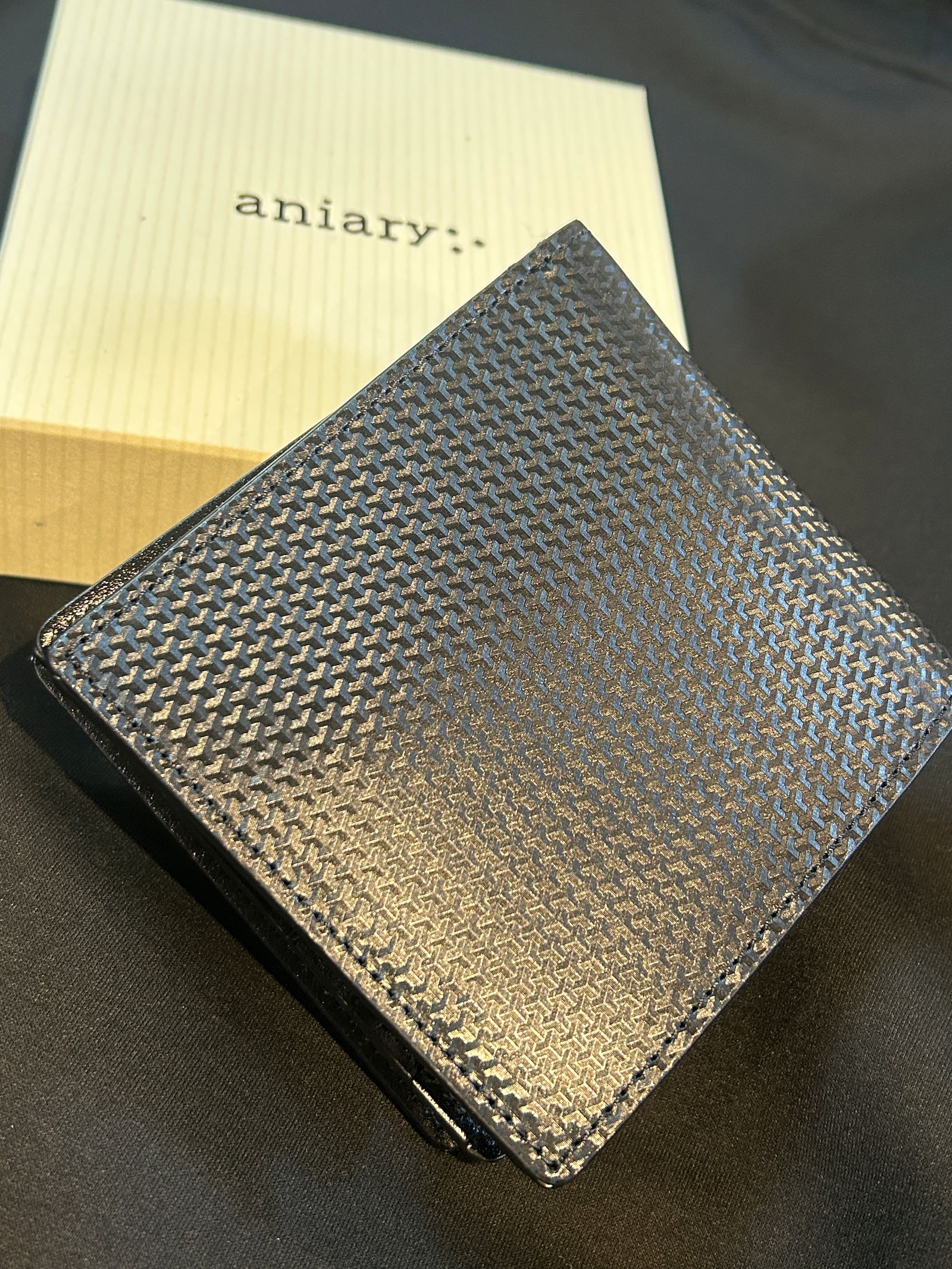 2つ折り財布  ジオメトリックBlack 【aniary】34-20000