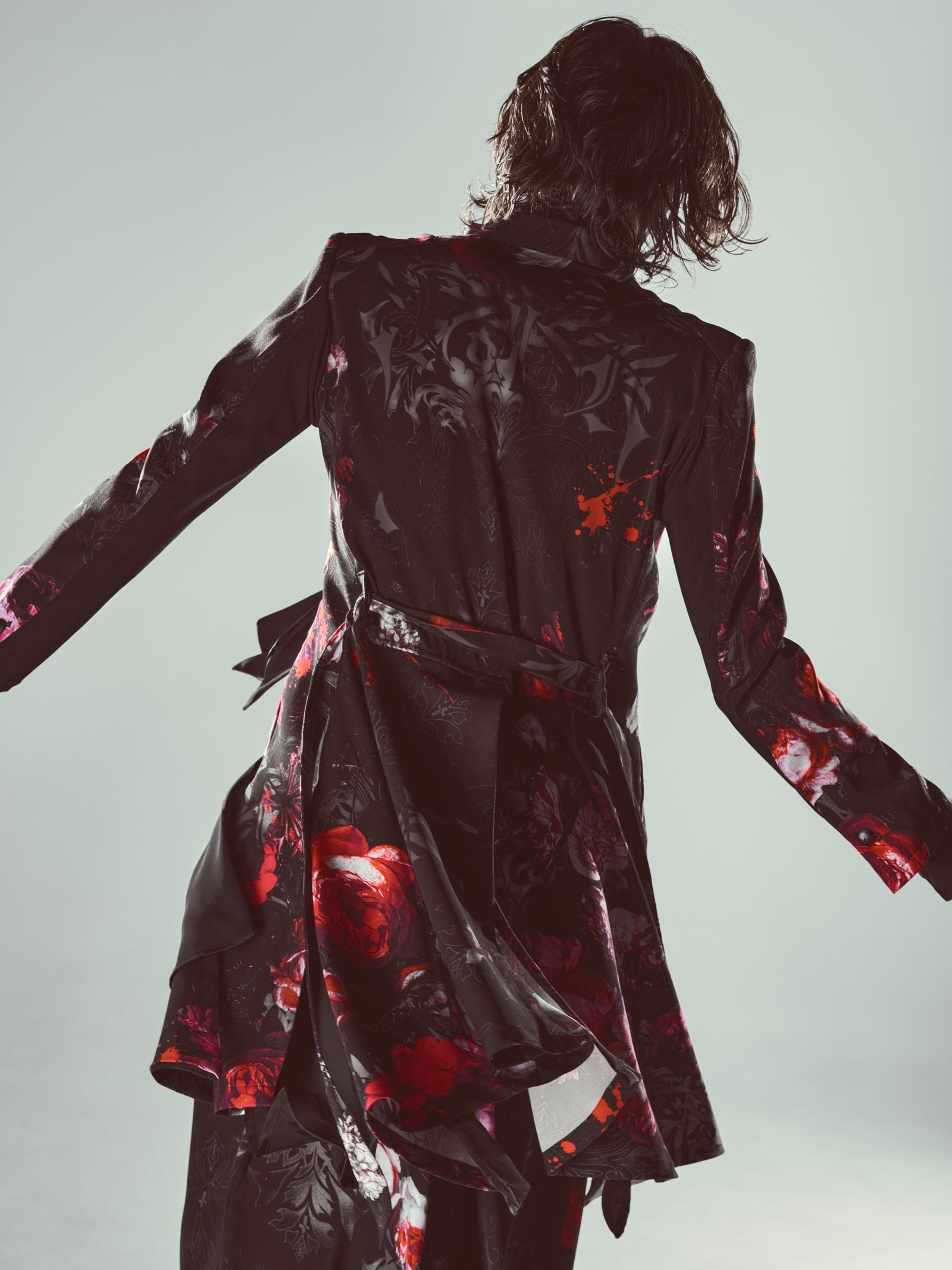 【予約品 6月29日(月) 締切】Goth Flora Suede Satin Wide Tuck Slacks / ワイドタックスラックス / ブラック