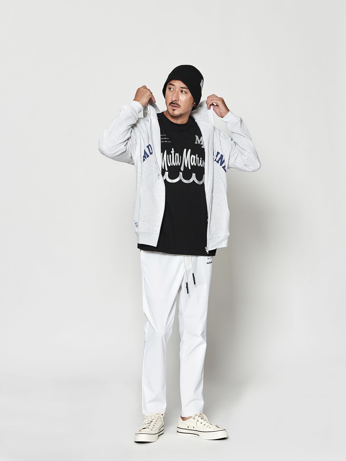 【予約品 10月9日(木) 締切】muta Arc Logo Zip Up Hooded Sweatshirt / ジップパーカー / アッシュグレー【Acanthus × muta MARINE】