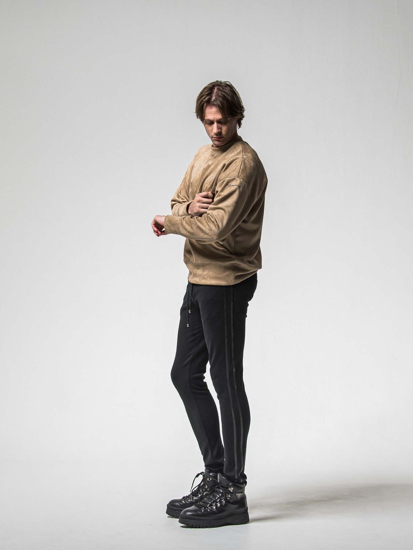 【予約品 8月31日(日) 締切】SUEDE DROP TRAINER / スウェード ドロップショルダートレーナー / ブラウン