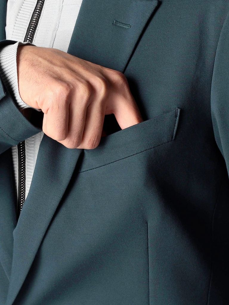 参考画像：ブルー