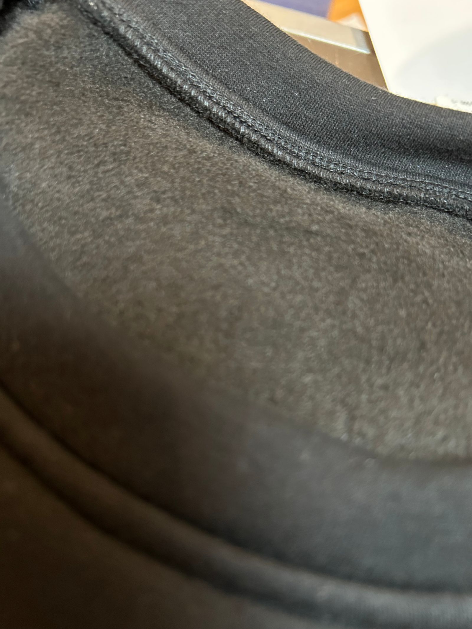 RC chenille velours fleece drop trainer / 裏起毛ロゴワッペントレーナー / ブラック 【RESOUND CLOTHING】