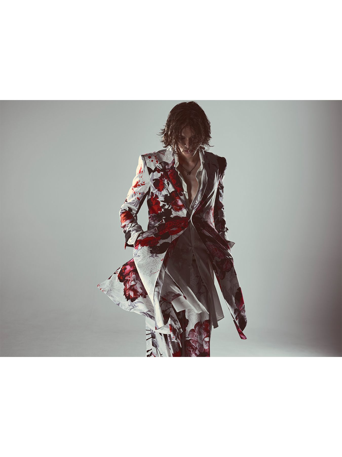 【予約品 6月29日(月) 締切】Goth Flora Suede Satin Flare Jacket / フレアジャケット / ホワイト