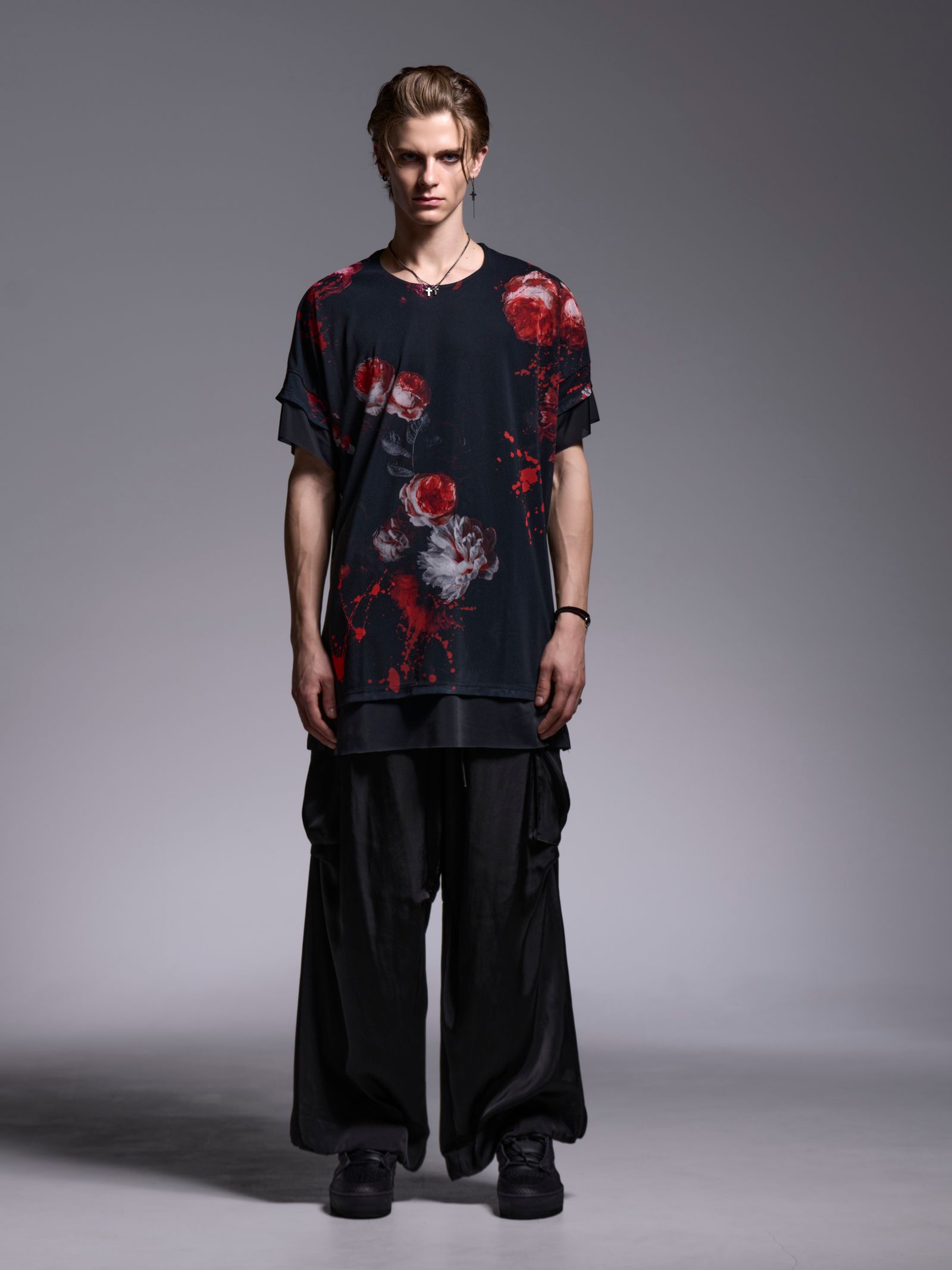 【予約品 1月4日(日) 締切】Crew Neck Layered-T / クルーネック レイヤードTシャツ / ブラックフローラ