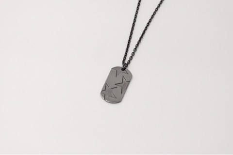 BIG THREE STAR PENDANT black matte