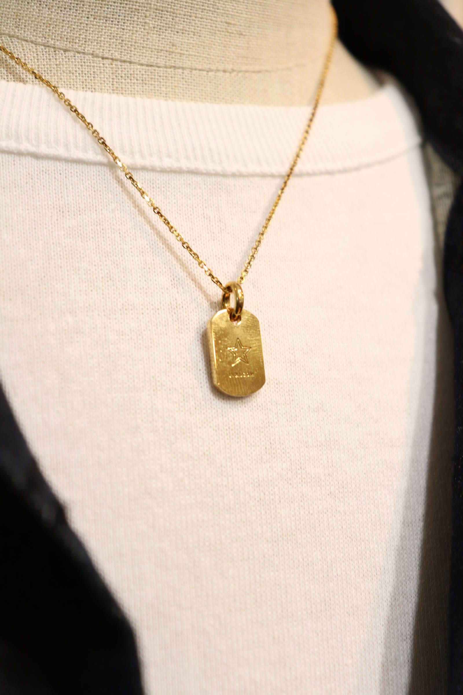 SMALL TAG PENDANT/GOLD/STAR