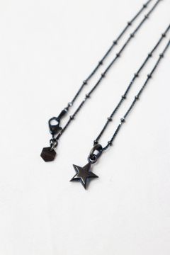 STAR CHARM PENDANT/BLACK