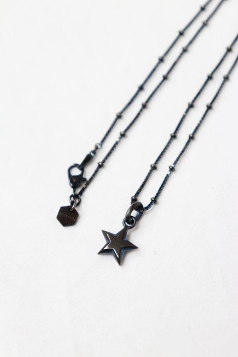 STAR CHARM PENDANT/BLACK
