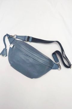 ボディバッグ  Antique Leather  Pale Blue【aniary】