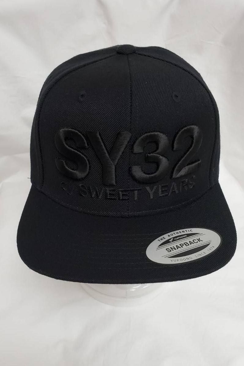 SY32 by SWEET YEARS - 3D LOGO SNAP BACK CAP/ GRAY 【SY32】 | BRYAN