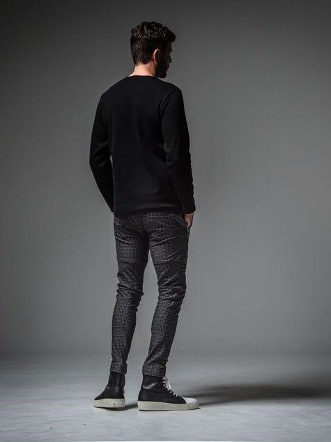velours fleece neo thermal / 裏地特殊起毛ベロアフリースサーマル / ブラック 肩ロゴ刺繡入り 【RESOUND CLOTHING】 1