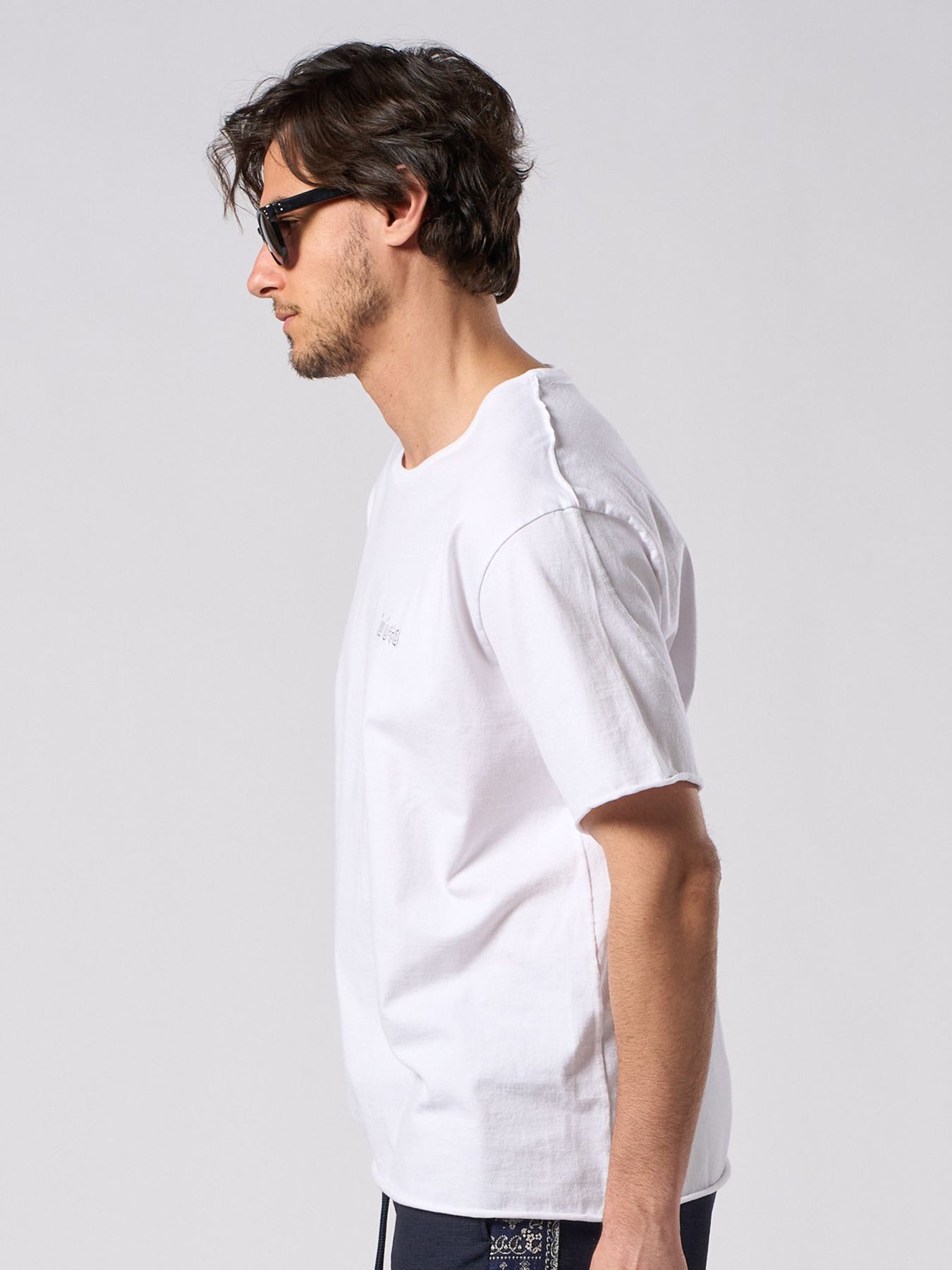 【予約品 1月25日(日) 締切】muta × wjk collection：cut-off S/S (printed) / カットオフ ショートスリーブ / ホワイト