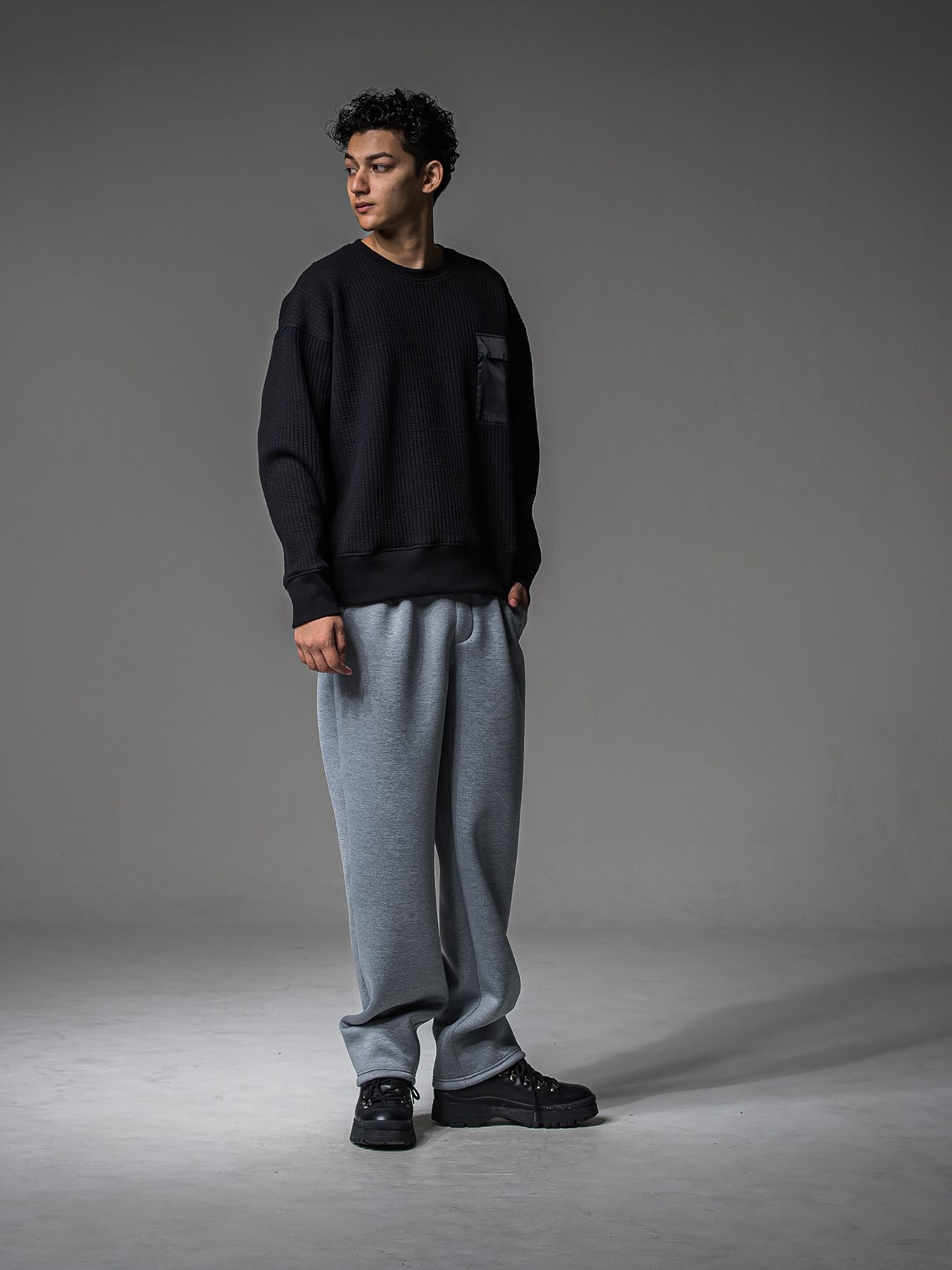 【予約品 】STRIPE QUILTING DROP TRAINER / ストライプキルティング ルーズトレーナー / ブラック