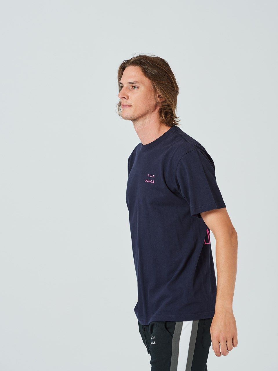 muta Outline Logo Tee / ネイビー 【Acanthus×muta】