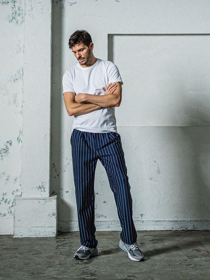 《予約11月17日19時締め》 CHRIS EASY WIDE TUCK PANTS / ワイドタックパンツ / ネイビー・ストライプ