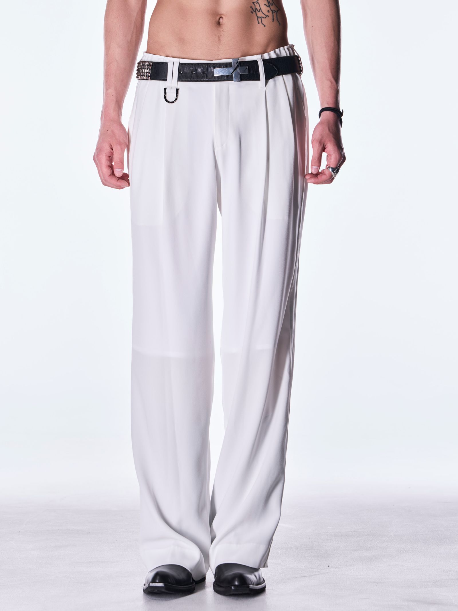 【予約品 6月29日(月) 締切】Back Satin Wide Slacks / ワイドスラックス / ホワイト
