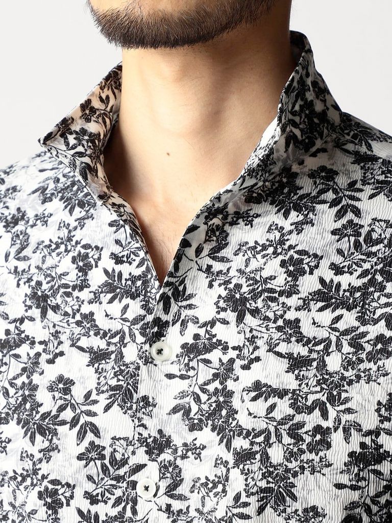 参考画像：オフ×ブラック