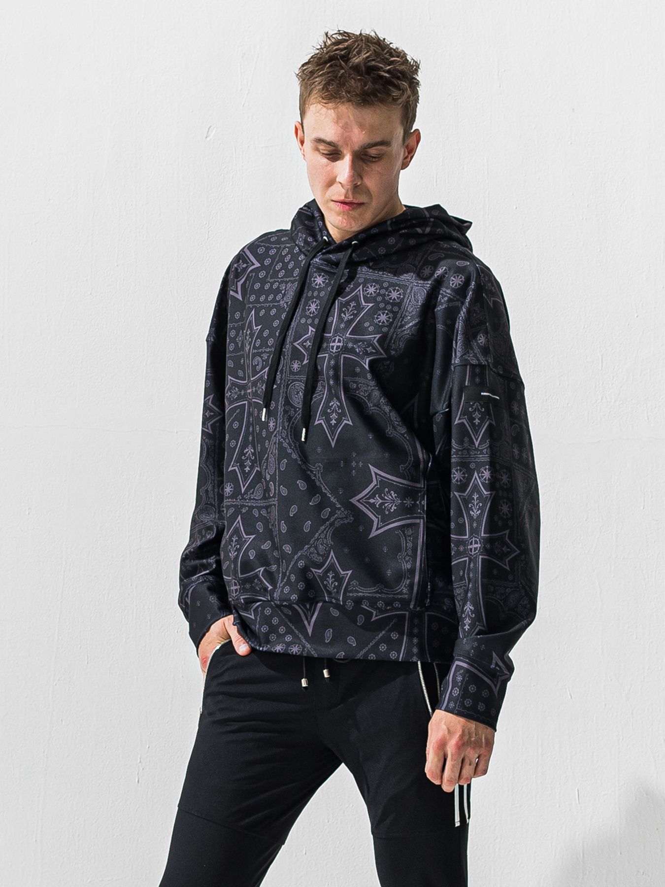 【予約品 9月6日(日) 締切】OVER HOODIE / トリコット オーバーパーカー / クロスブラック