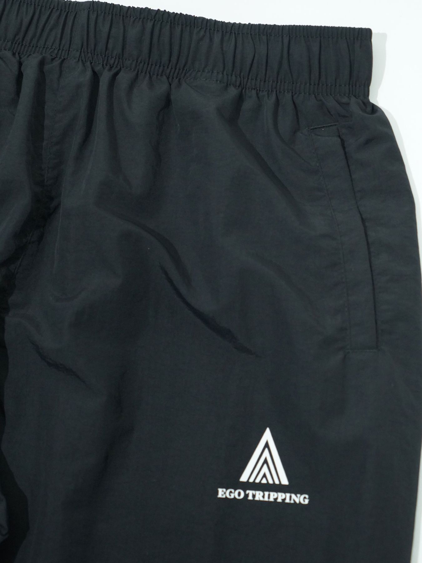 【予約品 7月5日(日) 締切】DAYGLYDE TRACKPANTS / ナイロンパンツ / ブラック