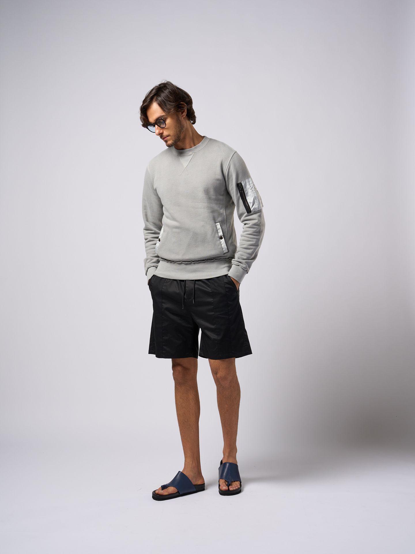 【予約品9月19日 10時締め】 MA-1 sweatshirt / プルオーバースウェット / ライトグレー
