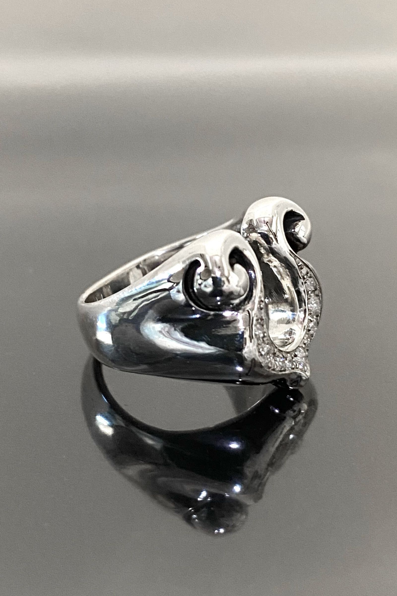 《受注生産》 RHYTHMIC HORSESHOE RING with CUBIC ZIRCONIA リング 【GOD SIZE】 注文から2～4週間後入荷予定
