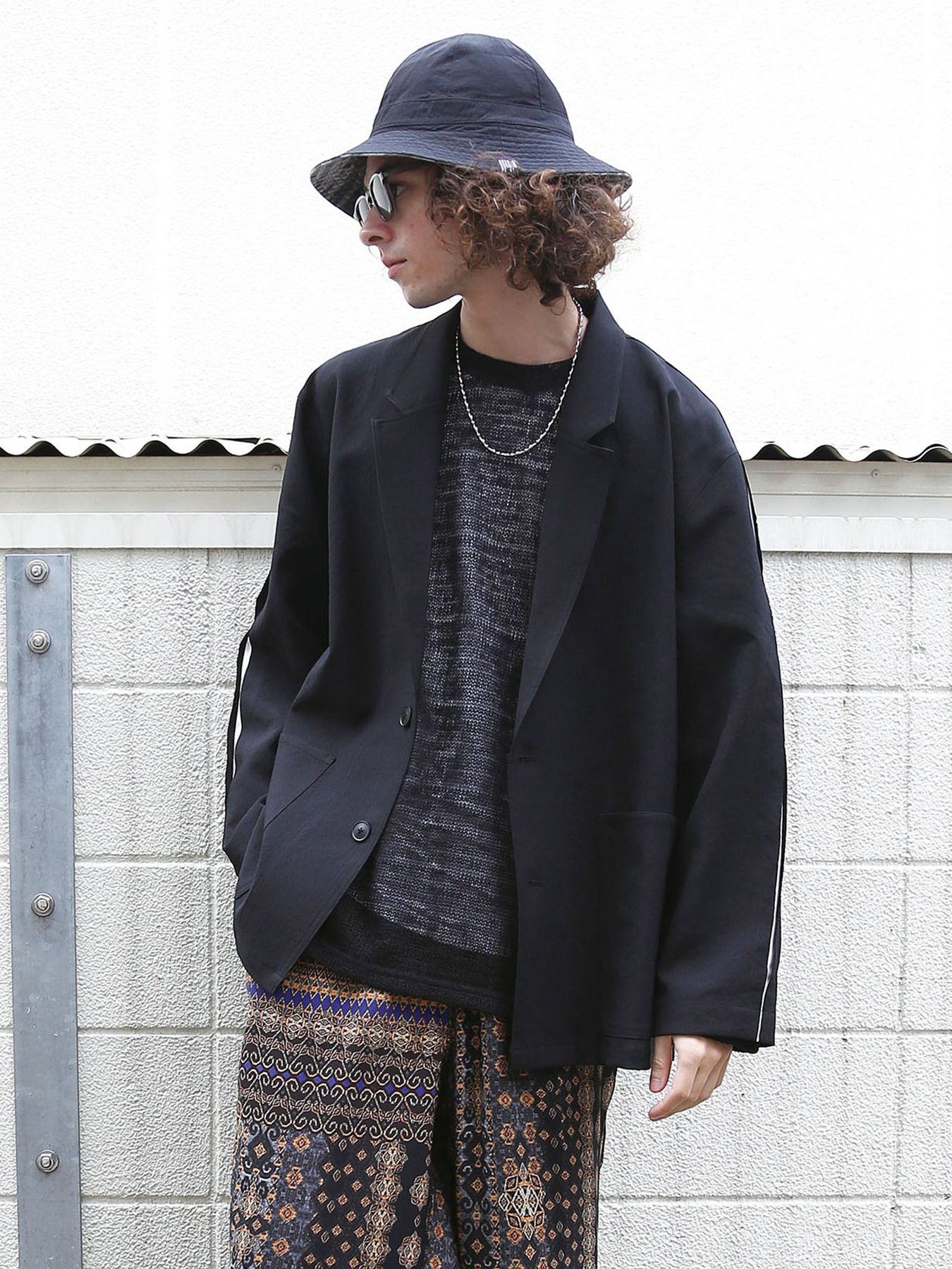 UNTRAD JACKET / ブラック×ホワイト【QUOLT】