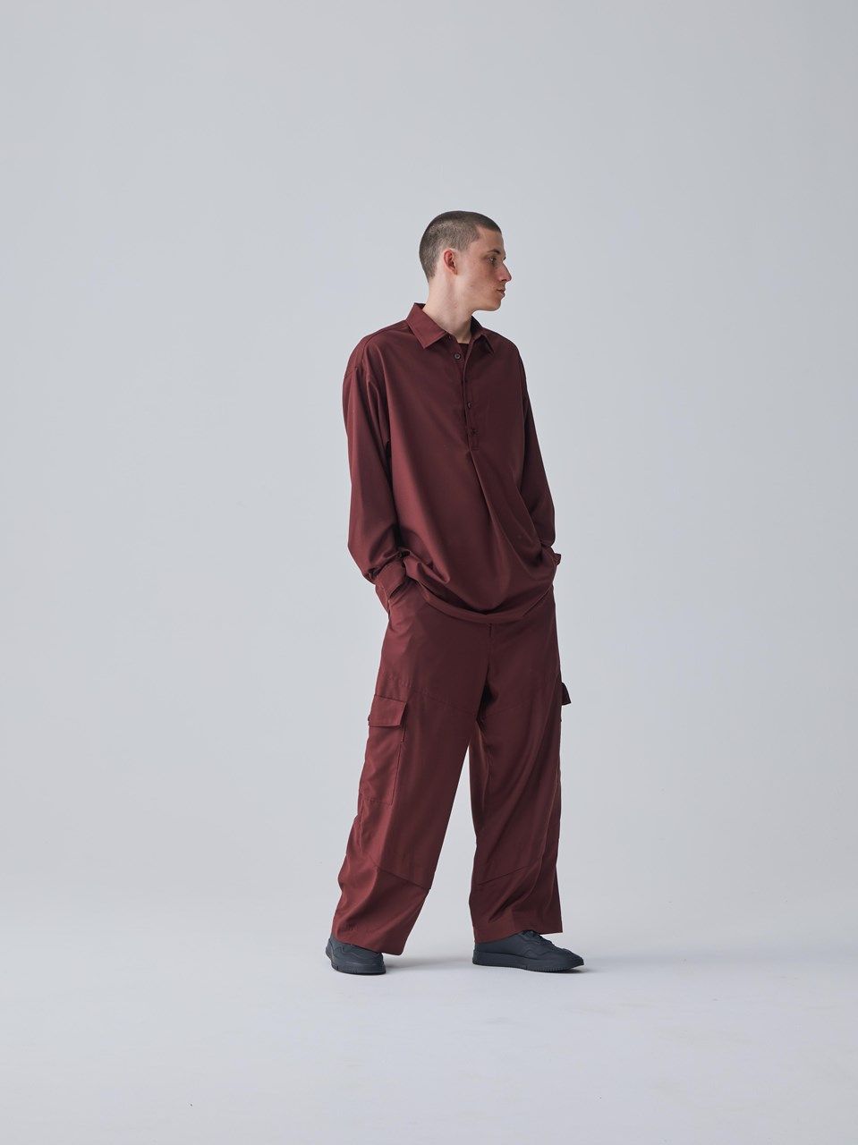 Iroquois - 《予約品.先着限り》 T/R TWILL PO LONG SH / ロング