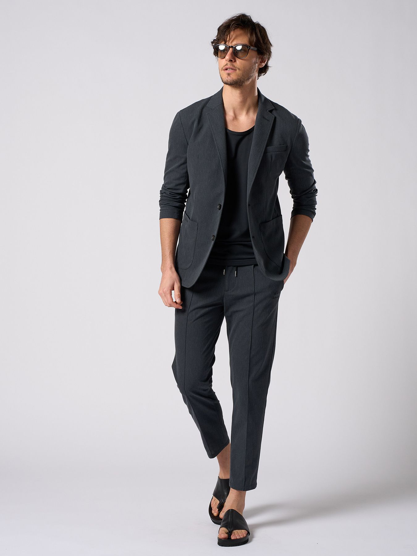 【予約品 1月25日(日) 締切】muta × wjk collection：smart pin-tuck slacks  / スマートピンタック スラックス / ブラック