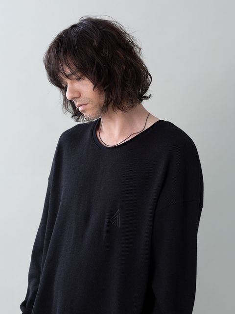 WOOLTHERMAL-TEE embroidery / アイコン刺繍 ローリングネックTシャツ / ブラック