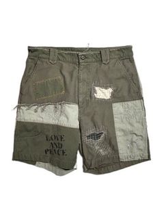 《予約品8月31日 23時55分締め》 DAMAGE SHORTS A スワロフスキー/ ハーフパンツ / カーキ 【roarguns 】 2024年2月入荷予定
