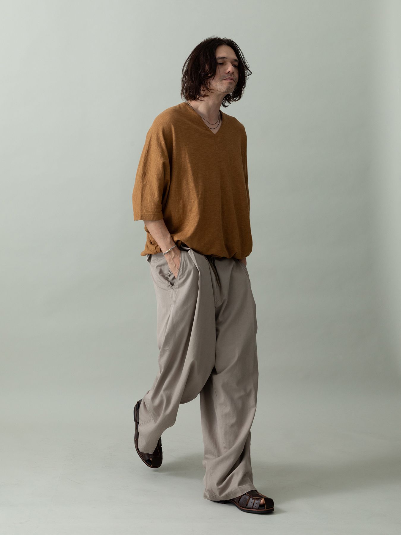 【予約品 2月1日(日) 締切】KITE V-NECK / Vネック ニットT / キャメル