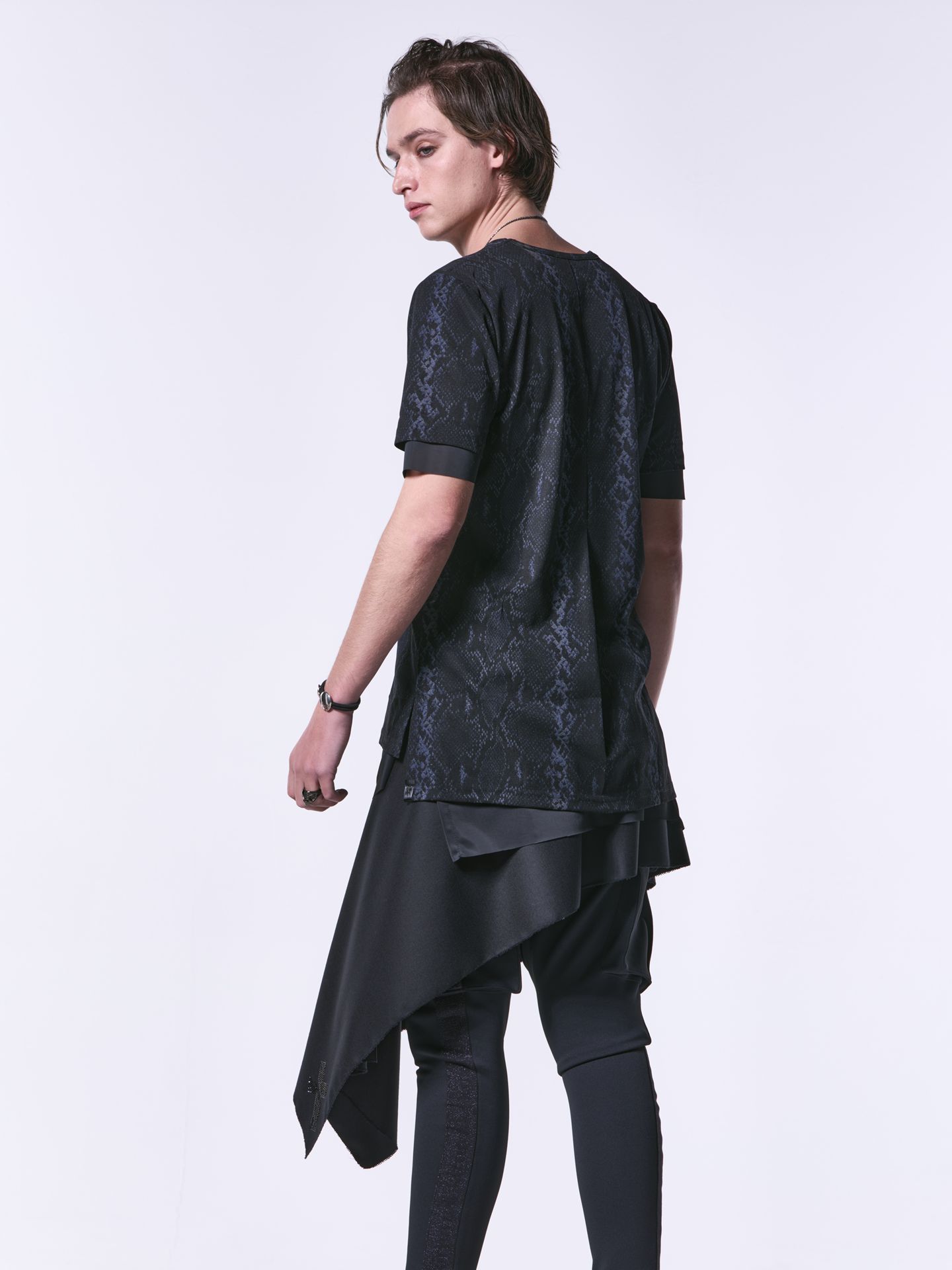 《予約品》 CrewNeckLayered-T / メッシュ Tシャツ / ブラックパイソン