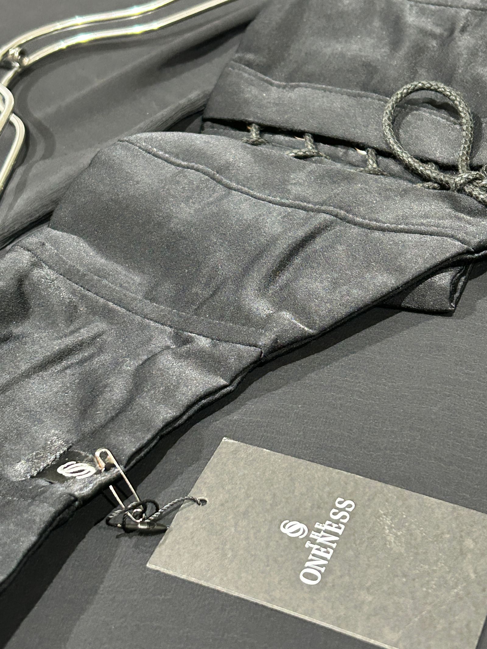 【予約品 5月18日(日) 締切】Vische / ビスチェ / ブラック
